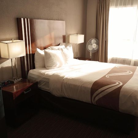 Quality Inn Downtown Inner Harbour Victoria Exteriör bild